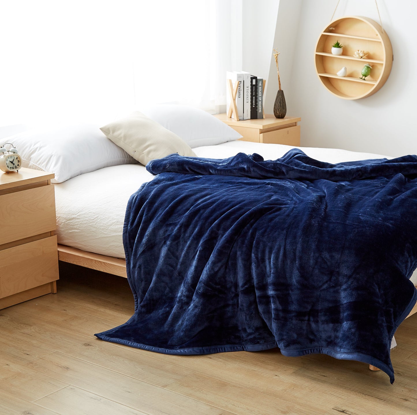ブランケット 冬用 [暖かくて肌触り抜群] ブランケット シングル ふわふわ 軽量 柔らかい 洗える オールシーズン (ダークブルー)