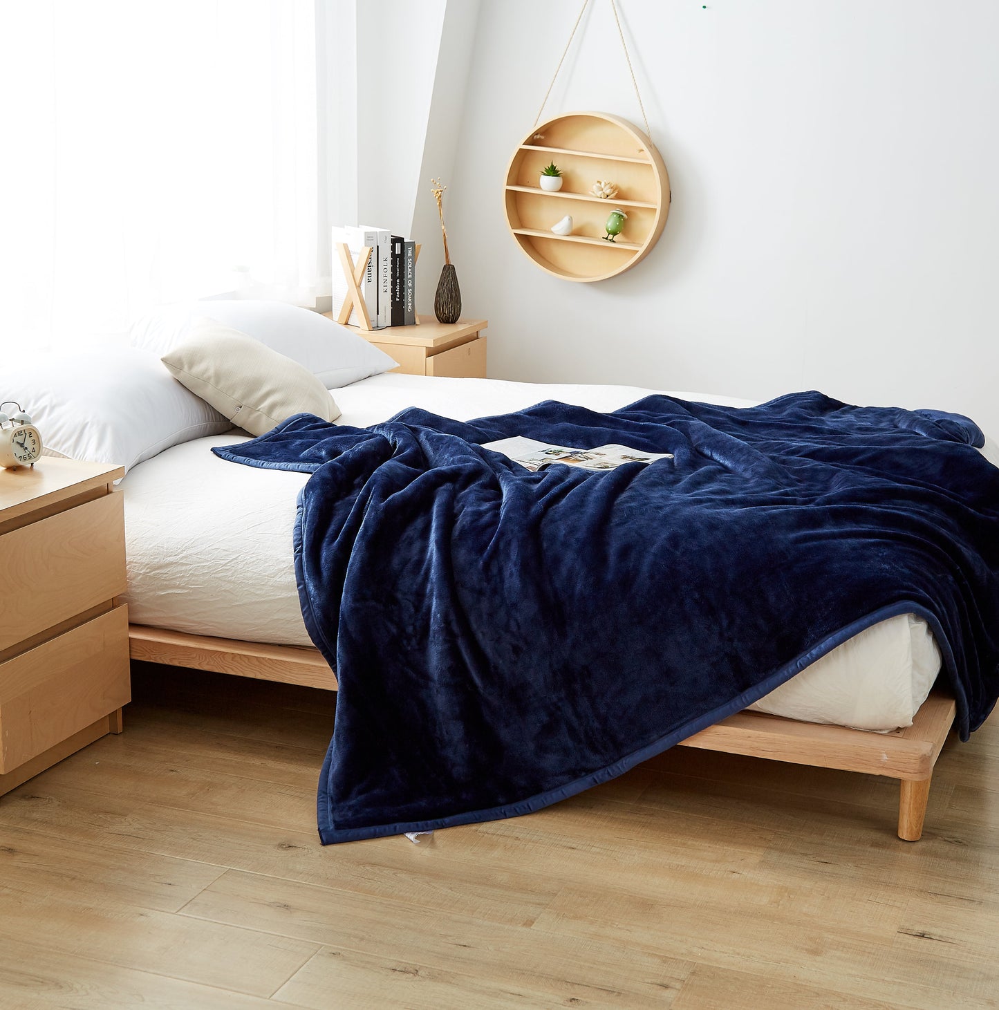 ブランケット 冬用 [暖かくて肌触り抜群] ブランケット シングル ふわふわ 軽量 柔らかい 洗える オールシーズン (ダークブルー)